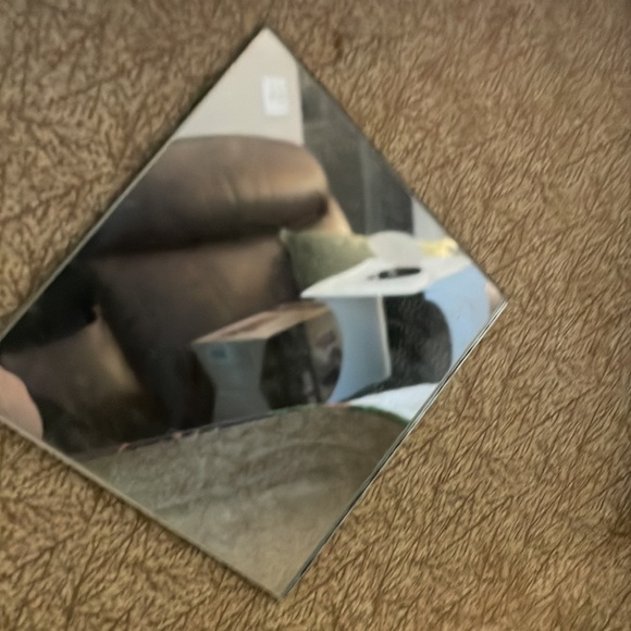 Vintage Hippie era flower power mini suitcase with key retro style - Picture 5 of 16